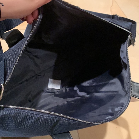 Brand new Jimmy choo weekender bag - Picture 3 of 6